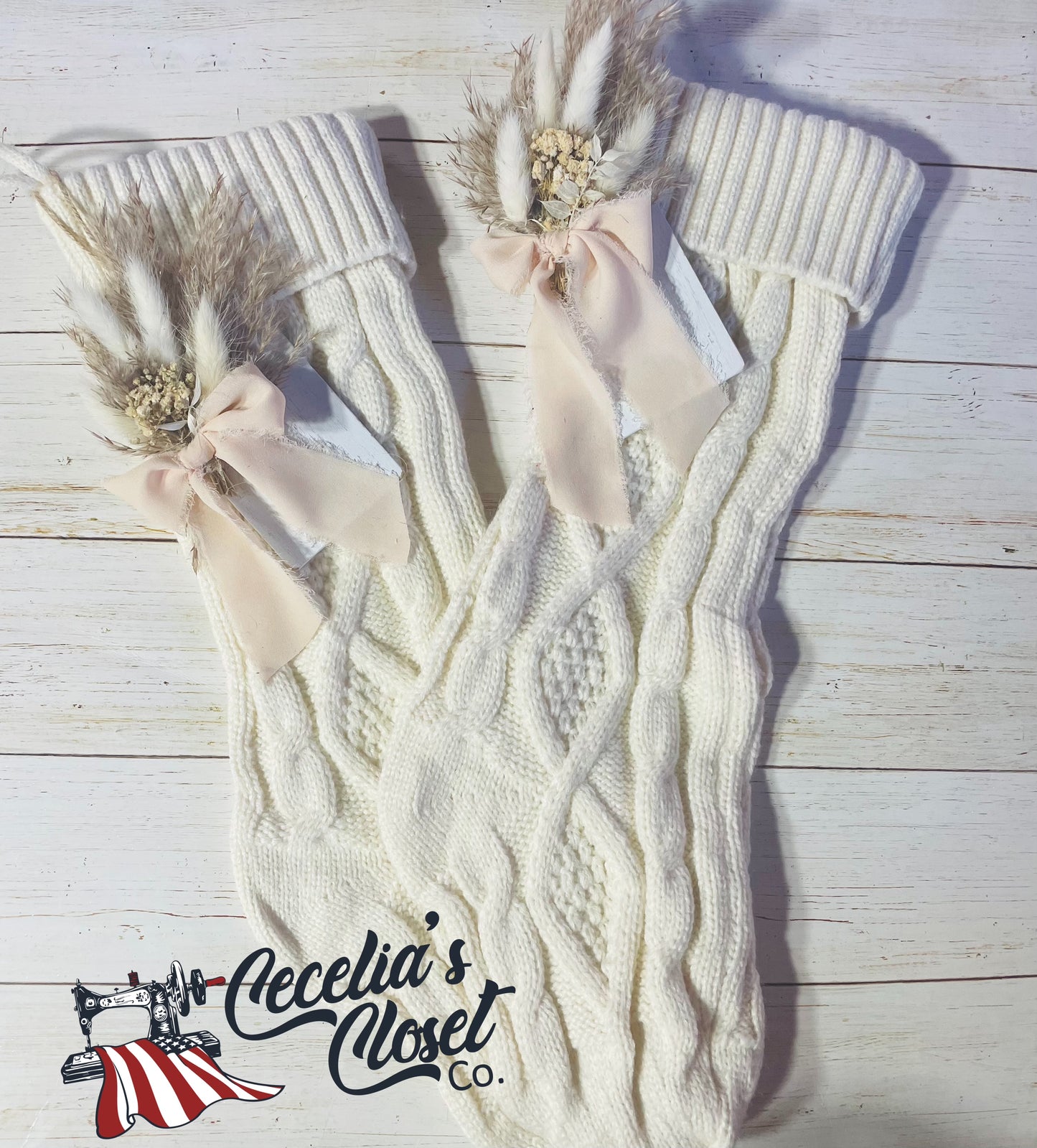Cable knit Tagged stocking