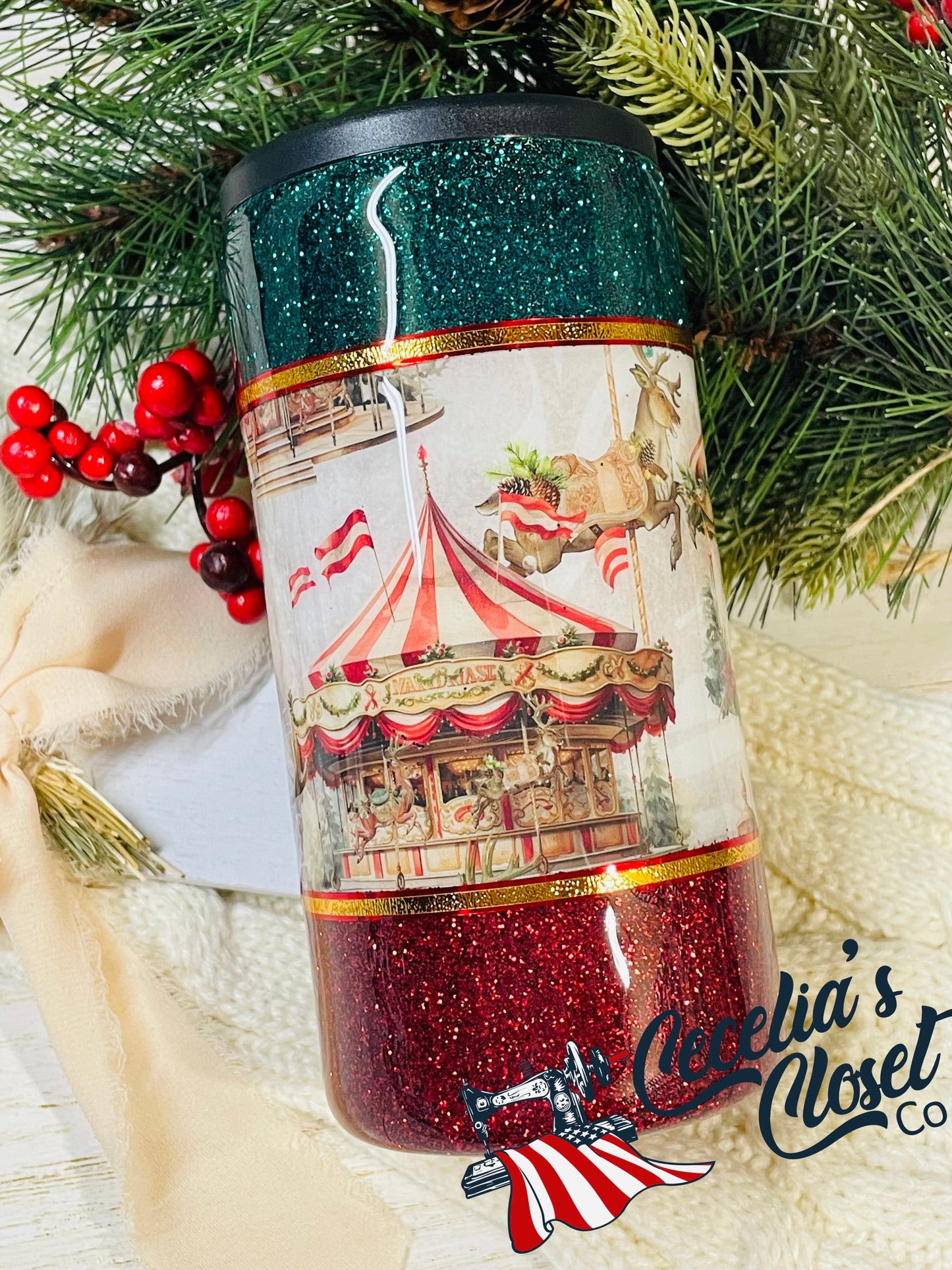 Carousel ๐ can coozie