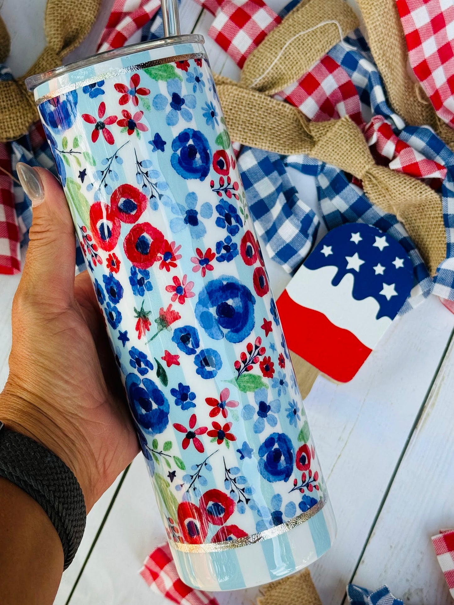 Patriotic Floral Tumbler