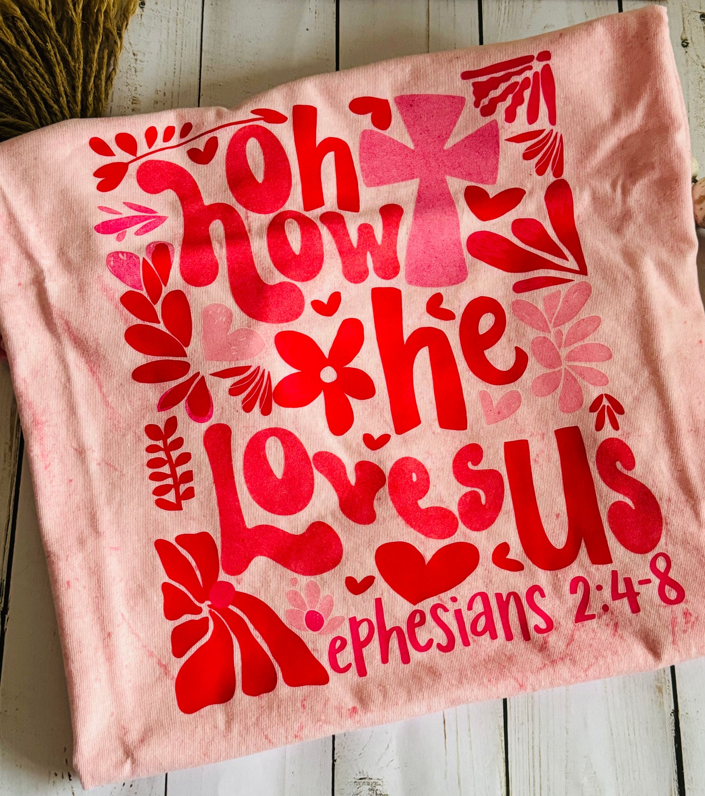 Oh how he loves us
