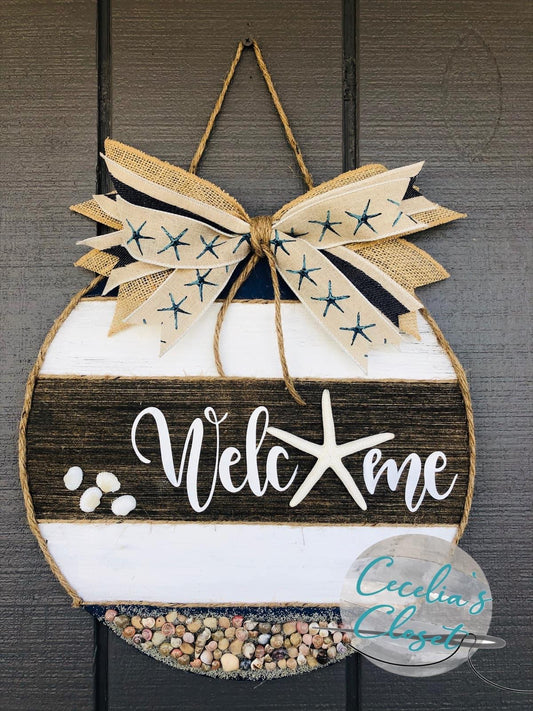 Beachy Welcome Wooden sign